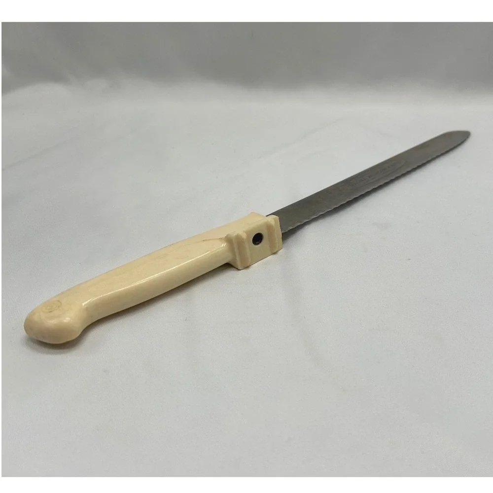 Vintage Magic-Hone Serrated Bread Knife Cream Handle Stainless Steel USA Made‎